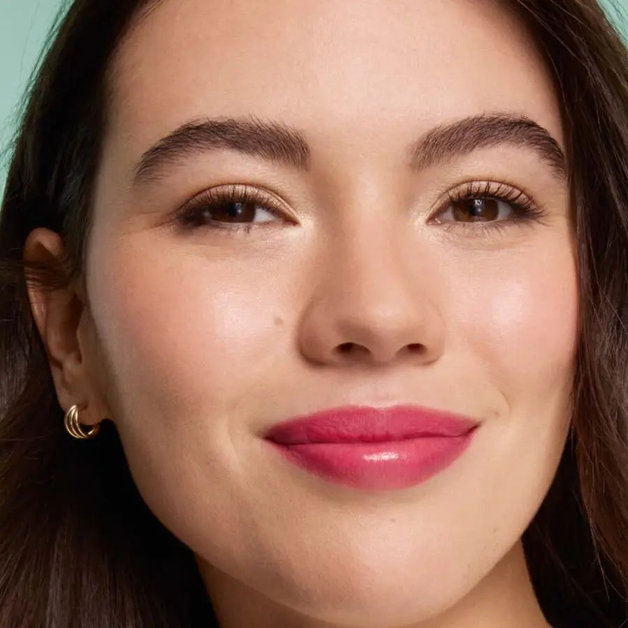 Nourishing tinted lip balm