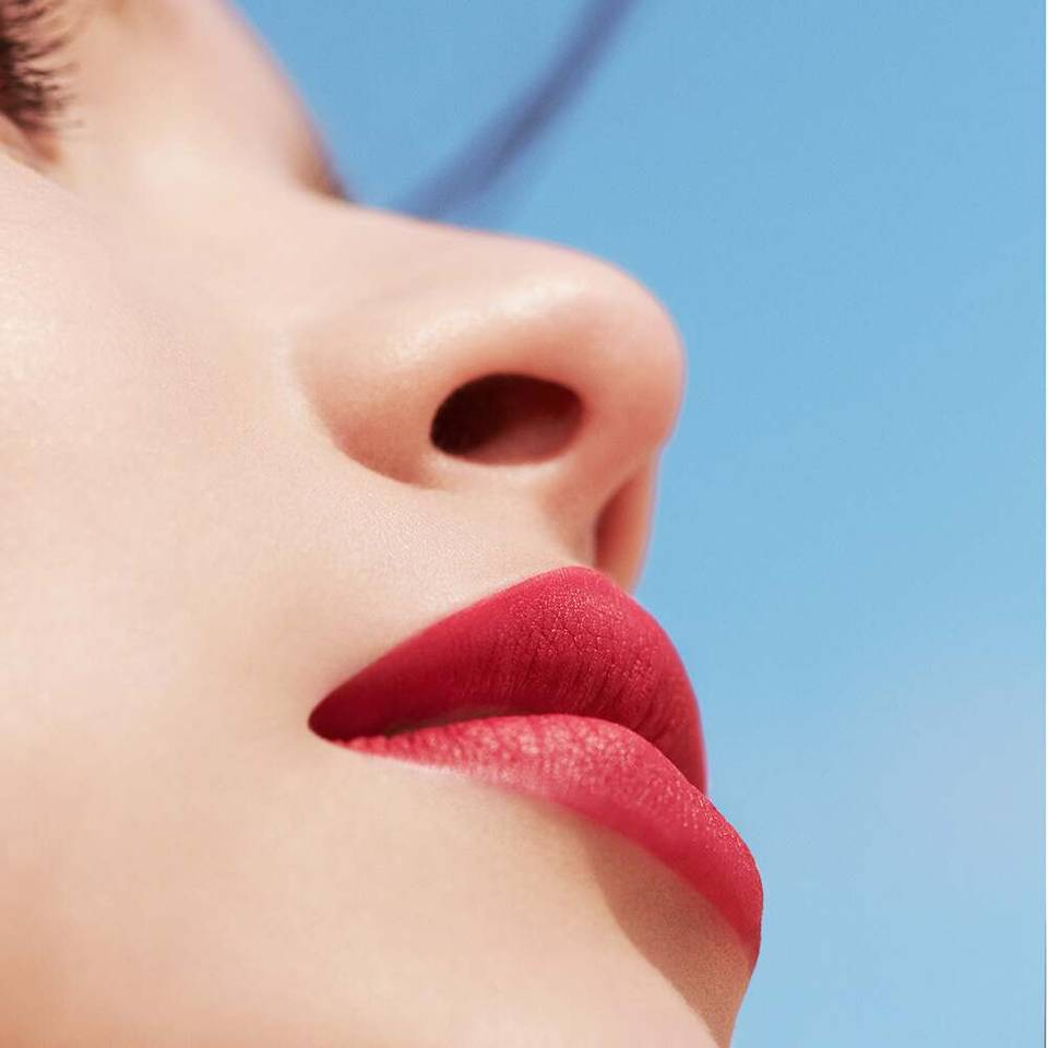 Rouge Elixir satin dodaq boyası, Camellia Red, 3.7 qr