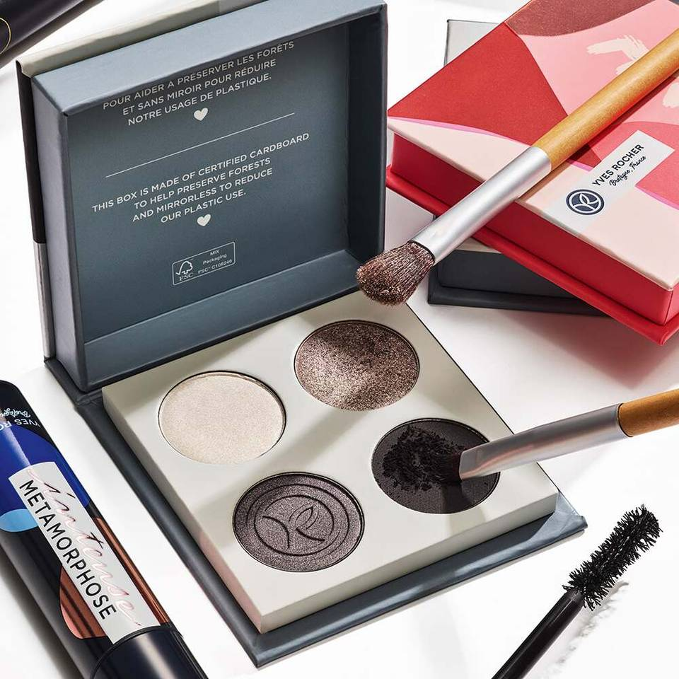 BLENDING EYE BRUSH