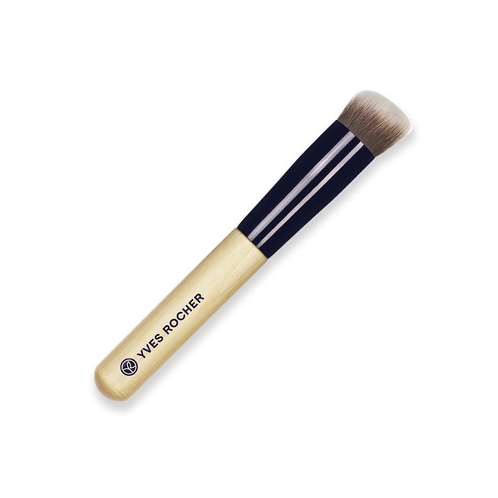 Perfection at the tip of a brush,

The secret to a flawless complexion